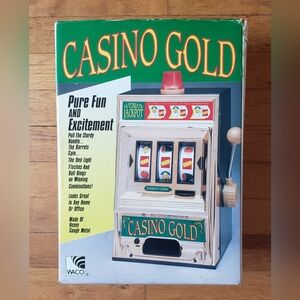 Vintage 70s Waco Casino Gold Japan Toy Coin One Armed Bandit Machine